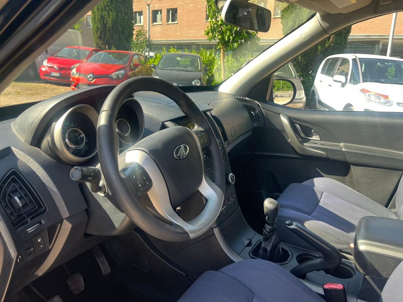 Mahindra XUV500 2.2 16V FWD W8 - 7 Posti