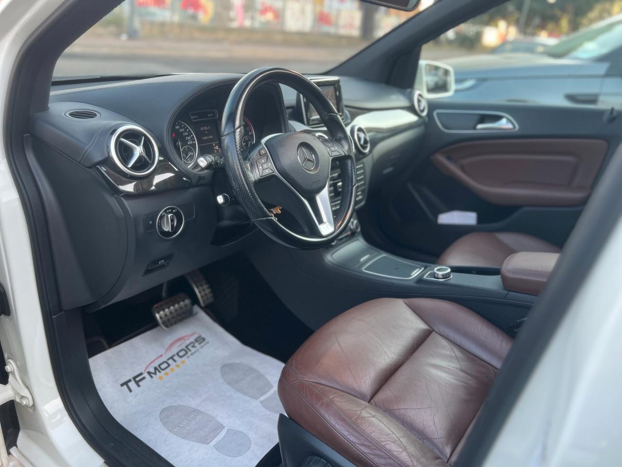 Mercedes Classe B180 TETTO APRIBILE PREMIUM - 2013