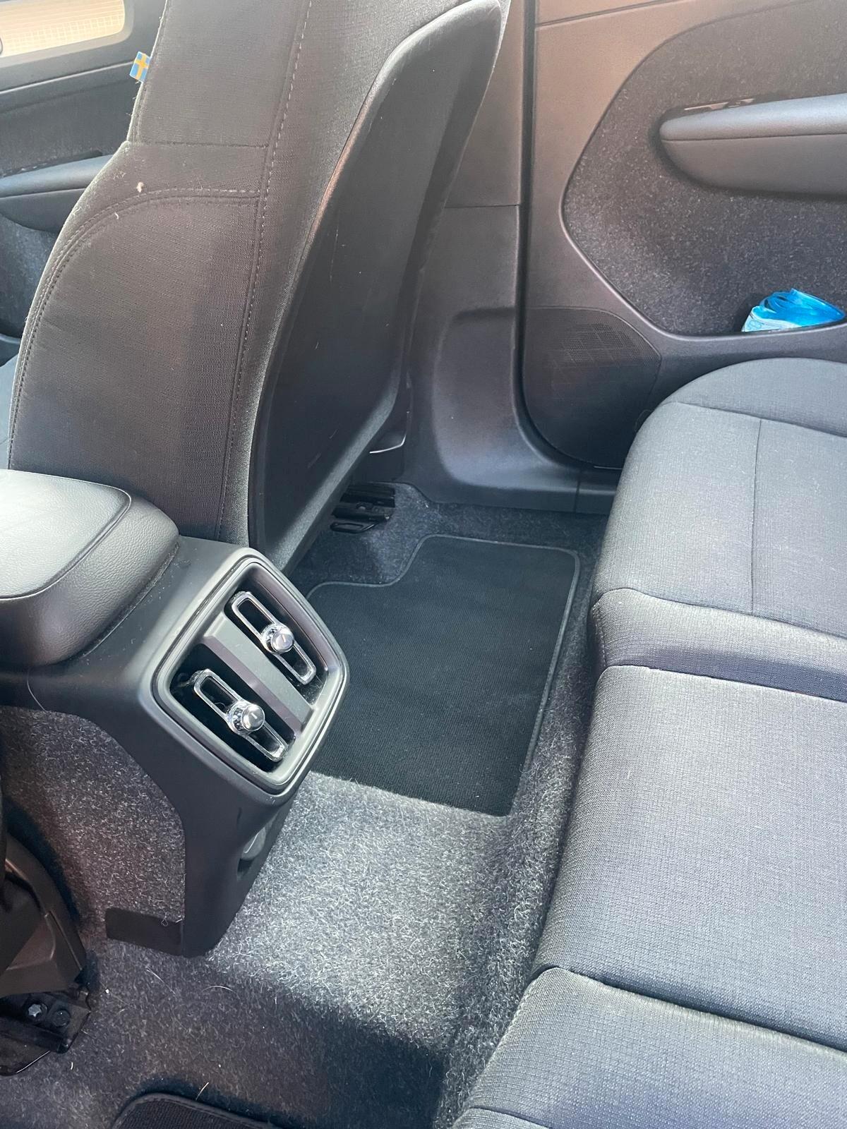 Volvo XC40 D3 AWD Geartronic Business Plus