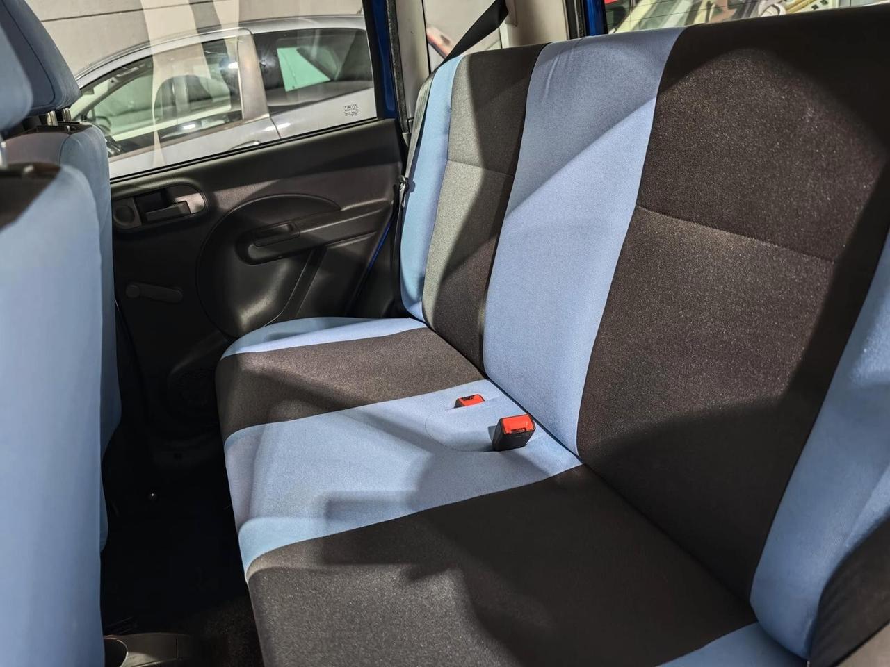 Fiat Panda Benzina Neopatentati 4x4 Distribuzione Nuova