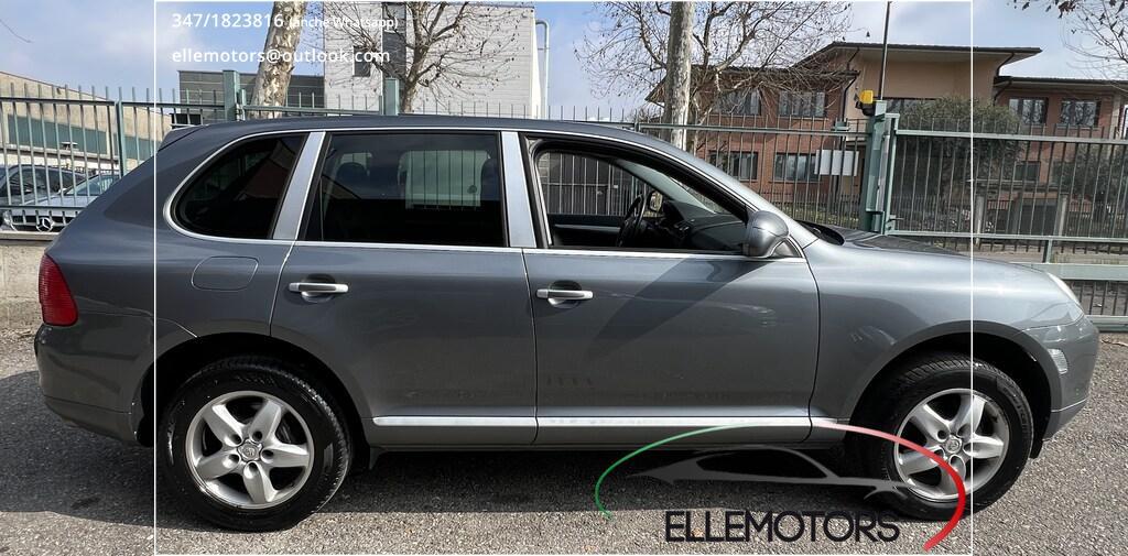 Porsche Cayenne I 2002 3.2 SERVICE PORSCHE