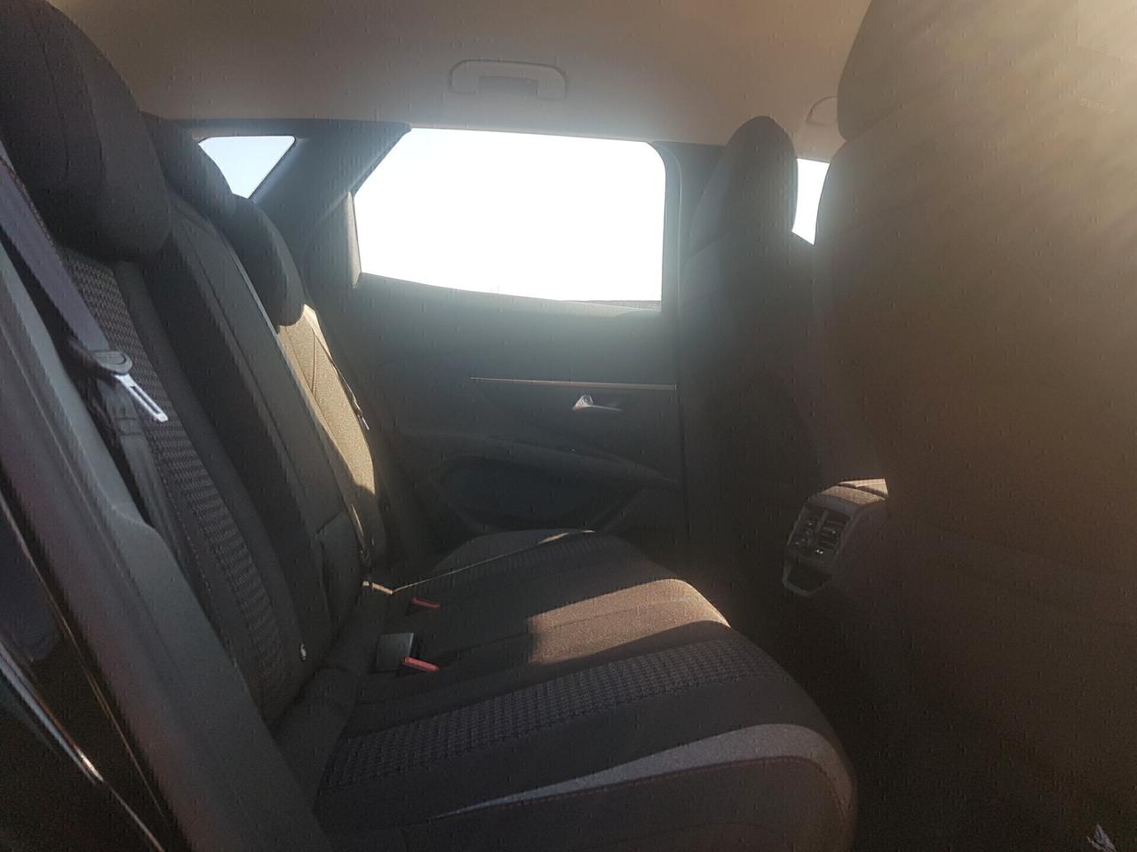 Peugeot 3008 BlueHDi 130cv Navy Led Rcam Clima aut. Sensori