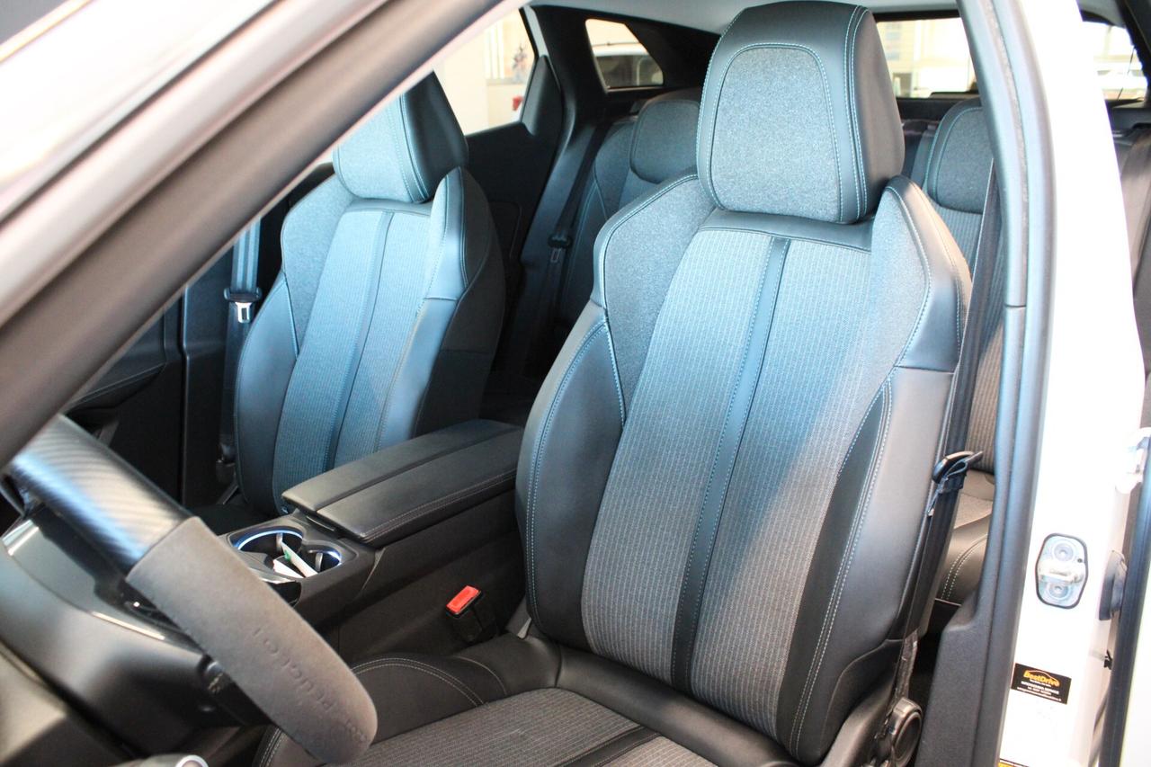 Peugeot 3008 BlueHDi 130 S&S Allure