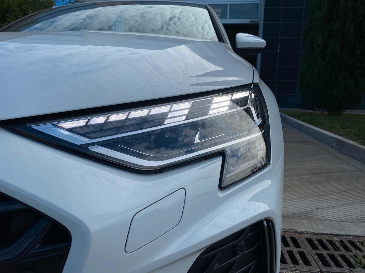 Audi A3 SPB 35 TDI S tronic line edition