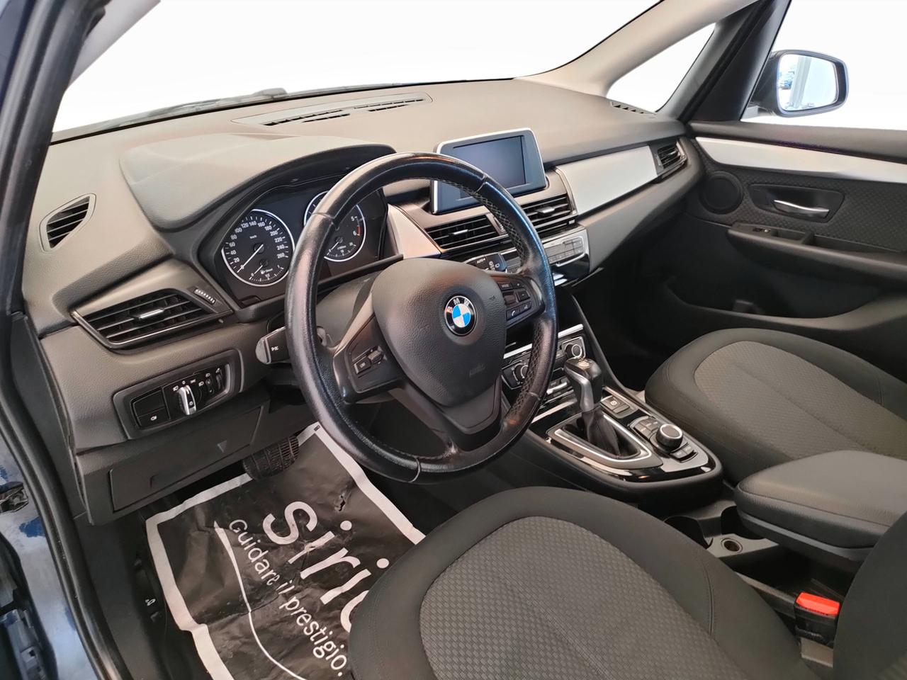 BMW Serie 2 F45 2014 Active Tourer - 218d Active Tourer auto