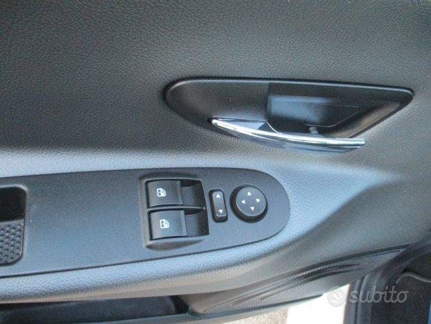 Lancia Ypsilon 1.3 MULTIJET 95CV E5 GOLD 138000 KM