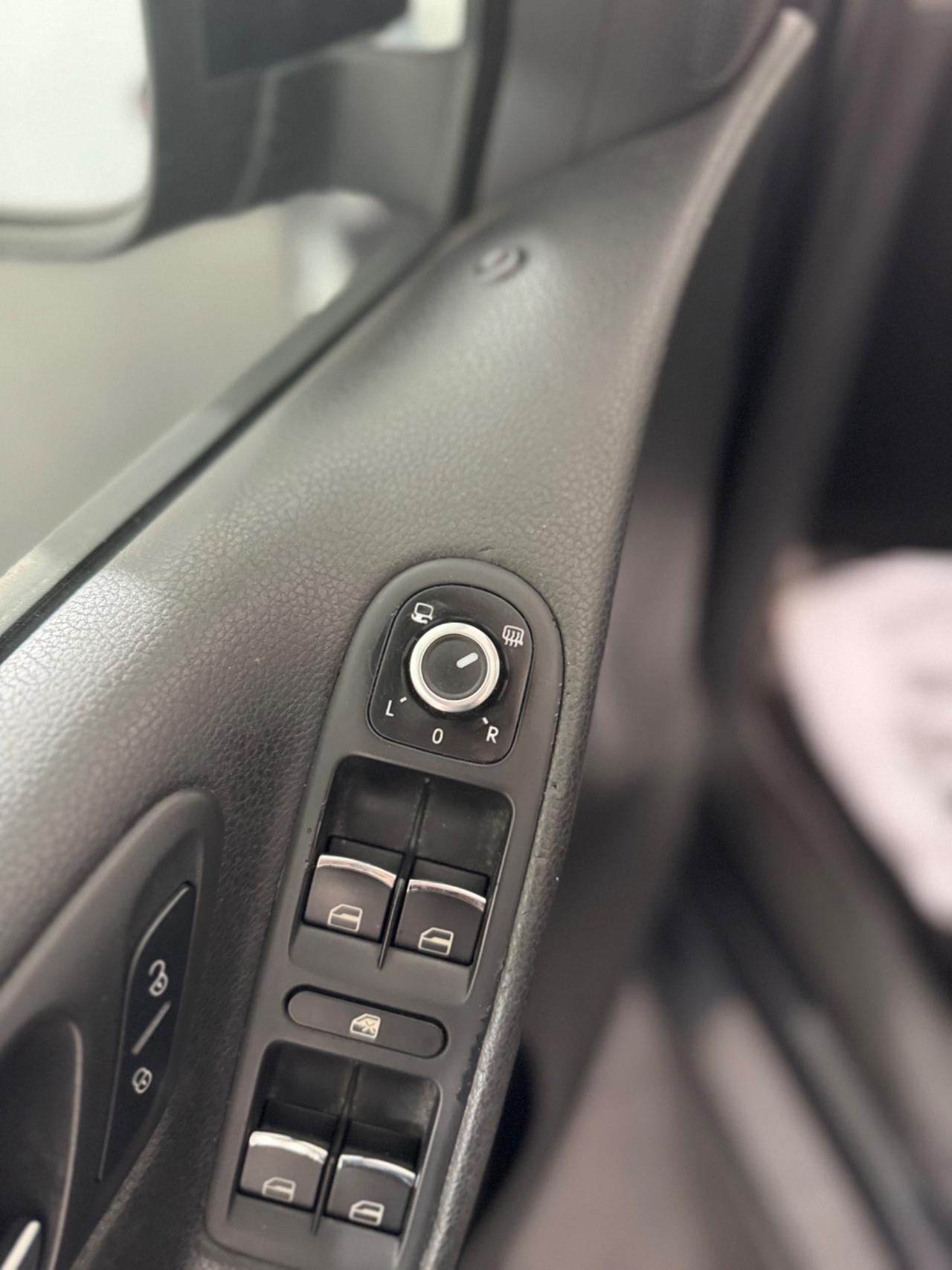 Volkswagen Golf TDI 5p. Highline TETTO APRIBILE
