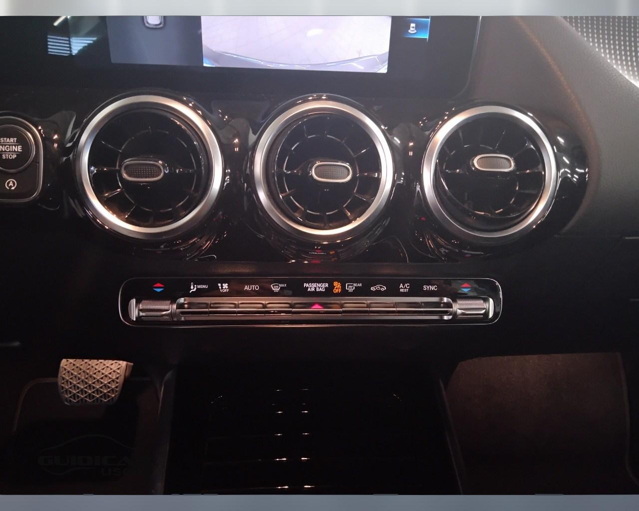 Mercedes-Benz Classe B - W247 2018 - B 200 d Sport Plus auto