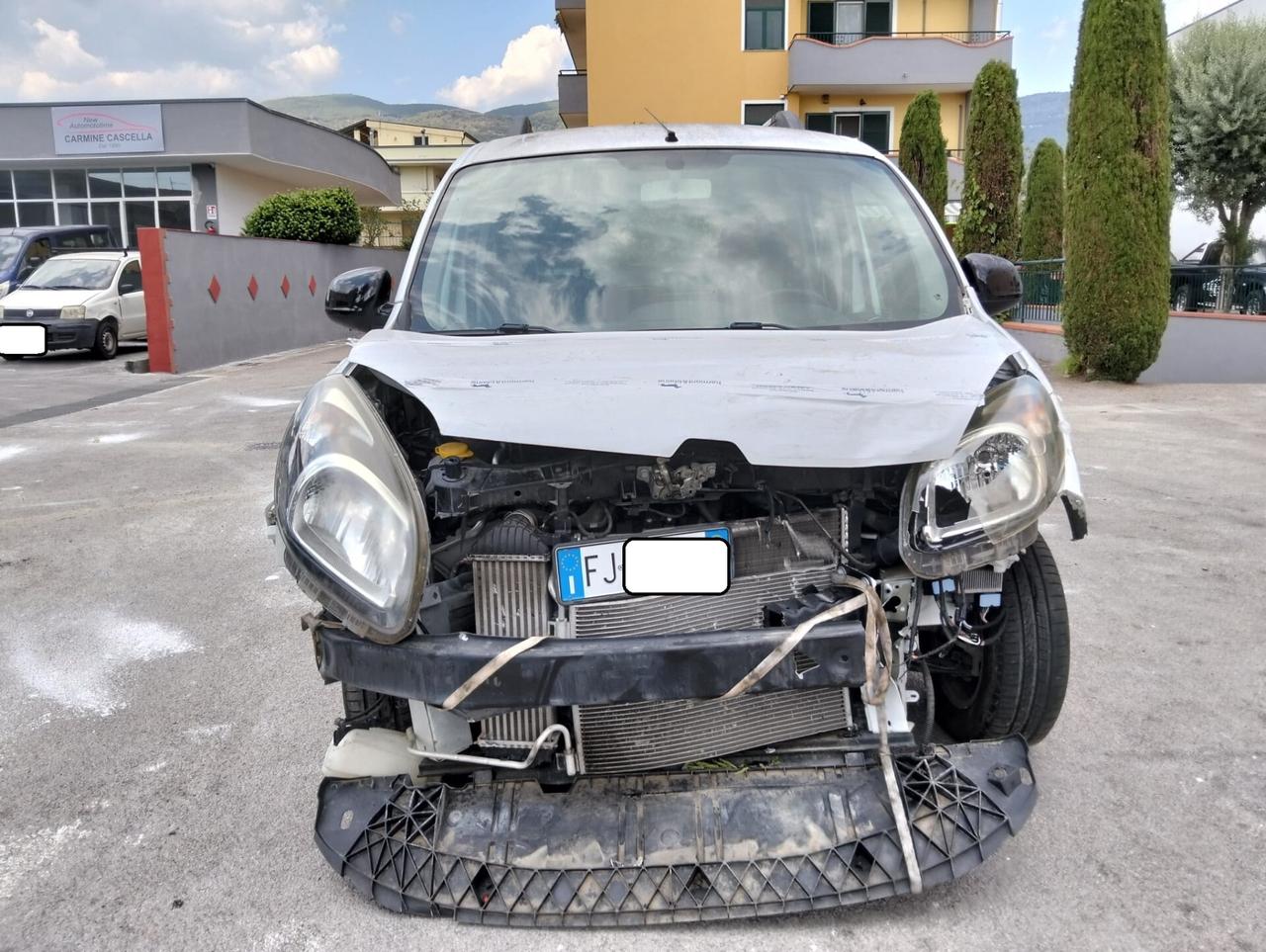 Renault Kangoo 1.5 dCi 90cv 2017 SINISTRATO