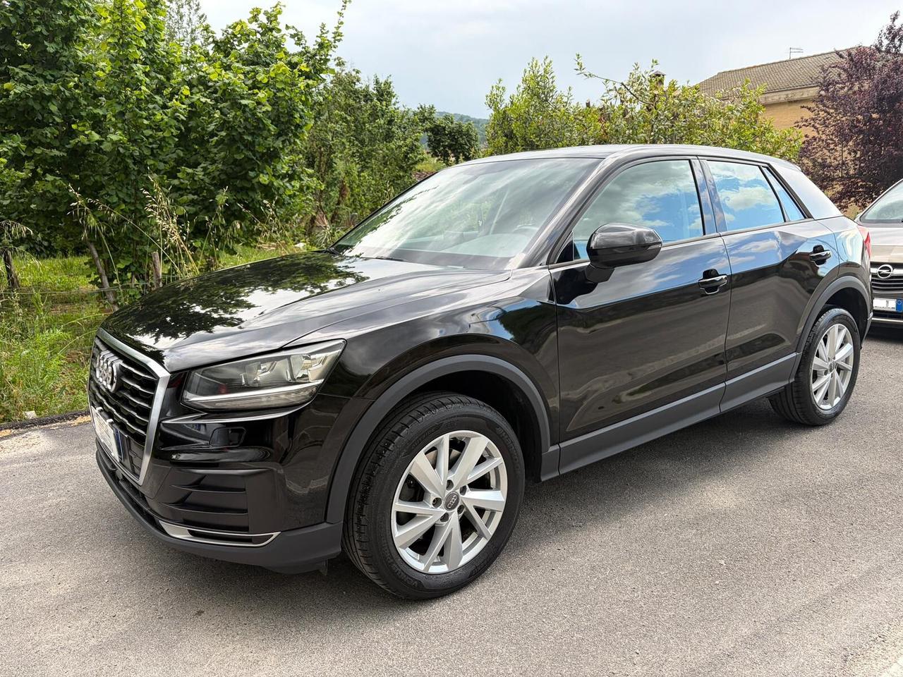 Audi Q2 1.6 TDI 116cv Business