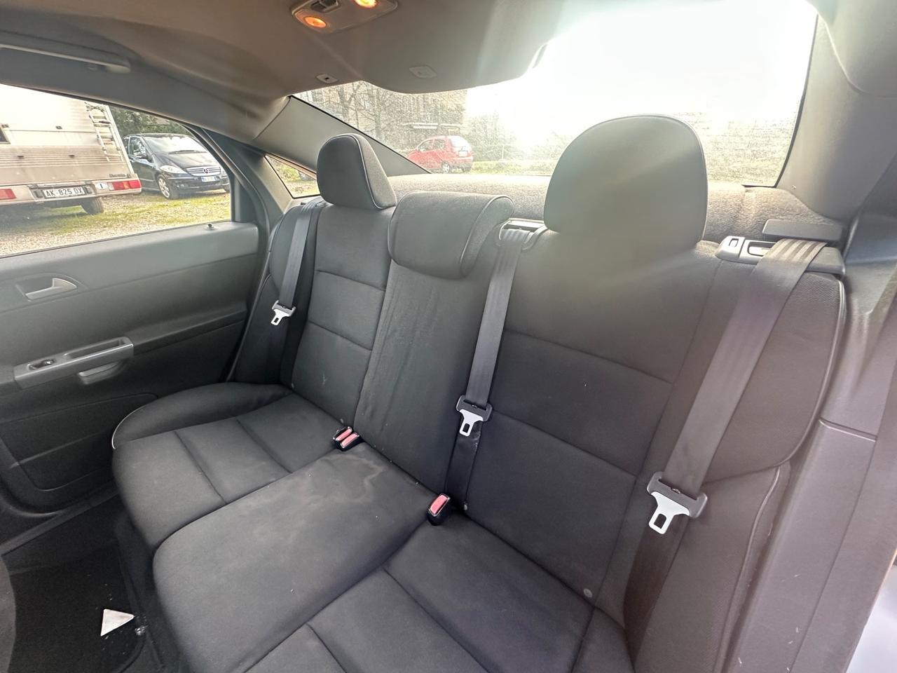 Volvo S40 1.6 16V cat Summum