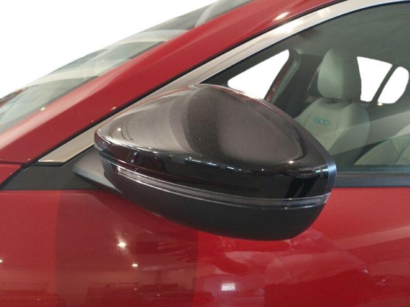 FIAT 600 (2023-->) Hybrid 110 CV DCT MHEV La Prima