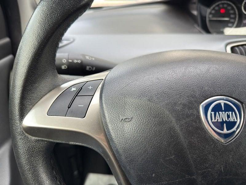 Lancia Ypsilon Ypsilon 5 porte 1.2 69cv Gold