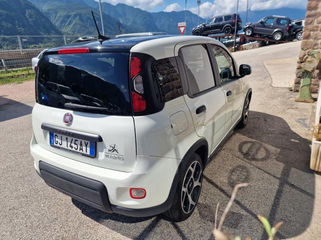 FIAT Panda 1.0 FireFly S&S Hybrid Sport