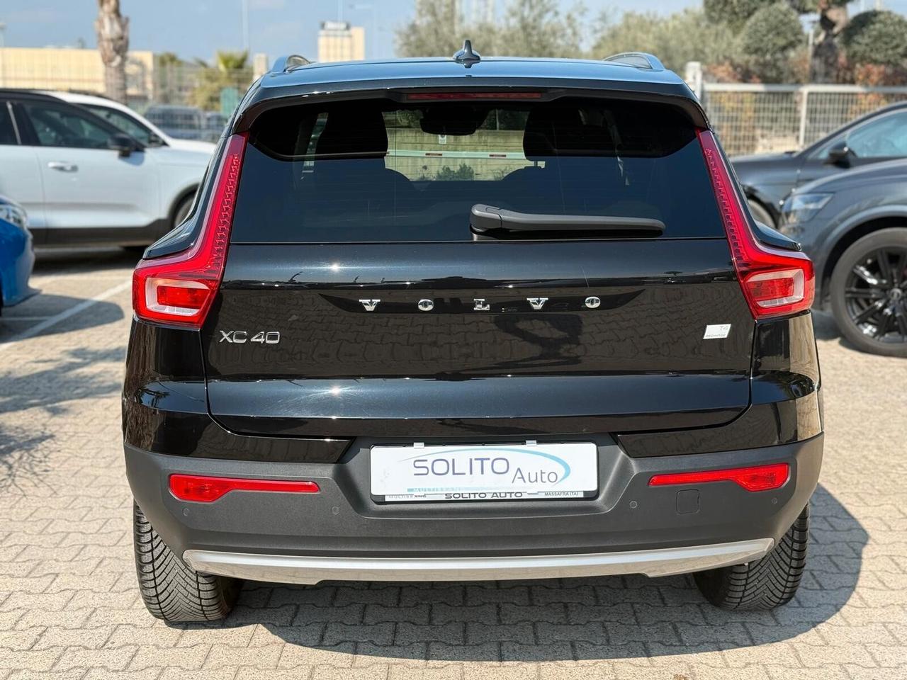 Volvo XC40 T5 Recharge Plug-in Hybrid Inscription Expression