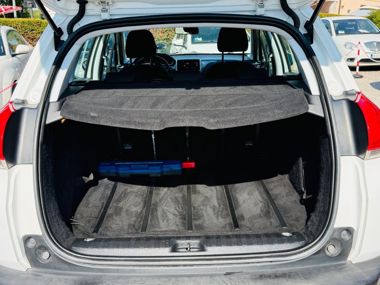 Peugeot 2008 1.2 82cv Active Ok Neopatentati