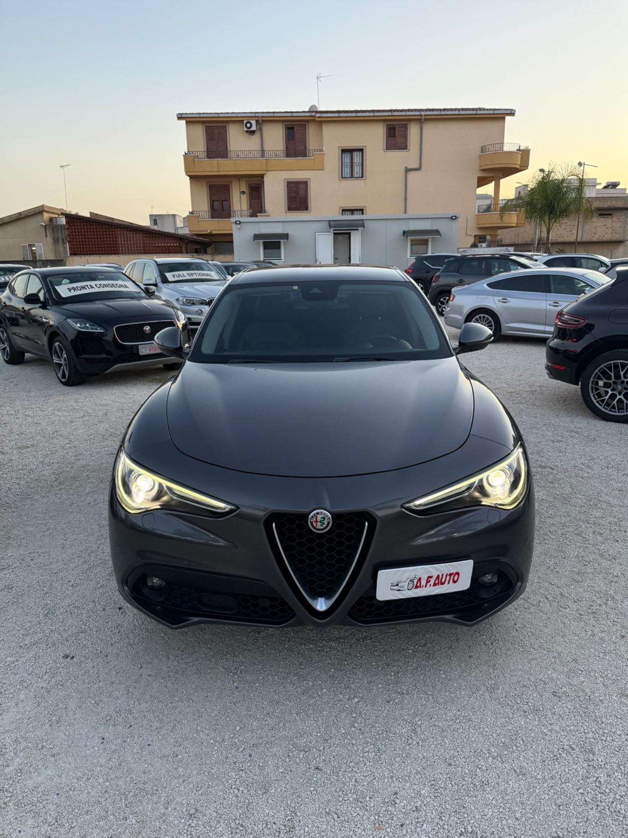 Alfa Romeo Stelvio 2.2 Turbodiesel 210 CV AT8 Q4 Executive