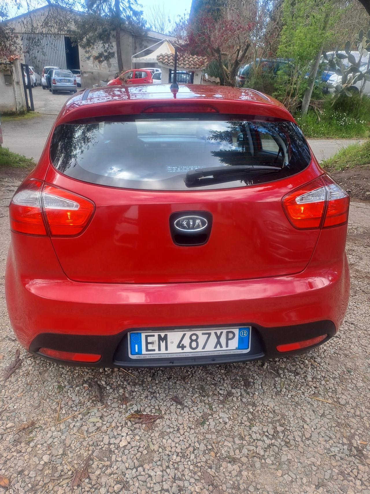 Kia Rio 1.1 CRDi WGT 5p. EX km 130mila