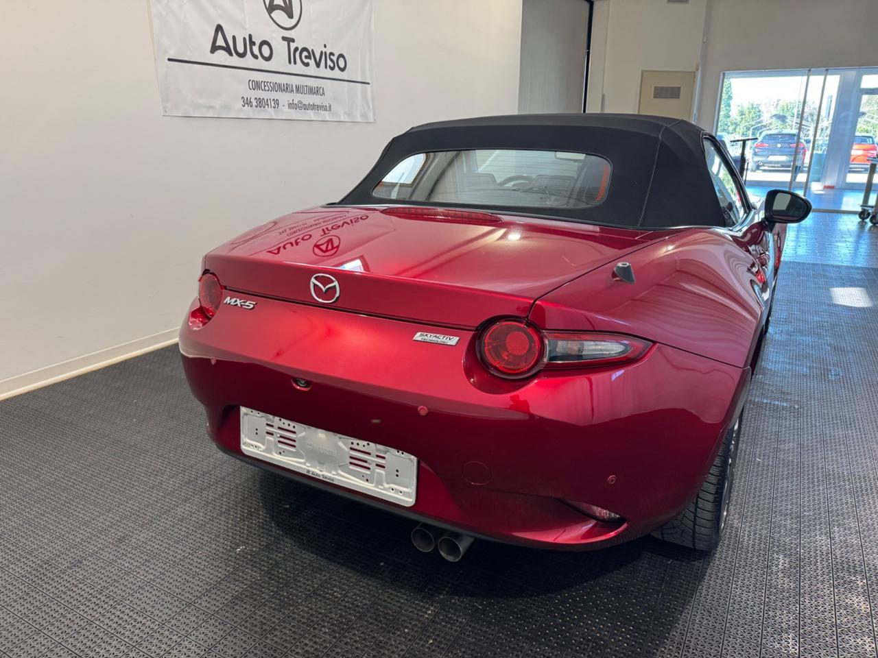 Mazda MX-5 1.5L Skyactiv-G Exceed