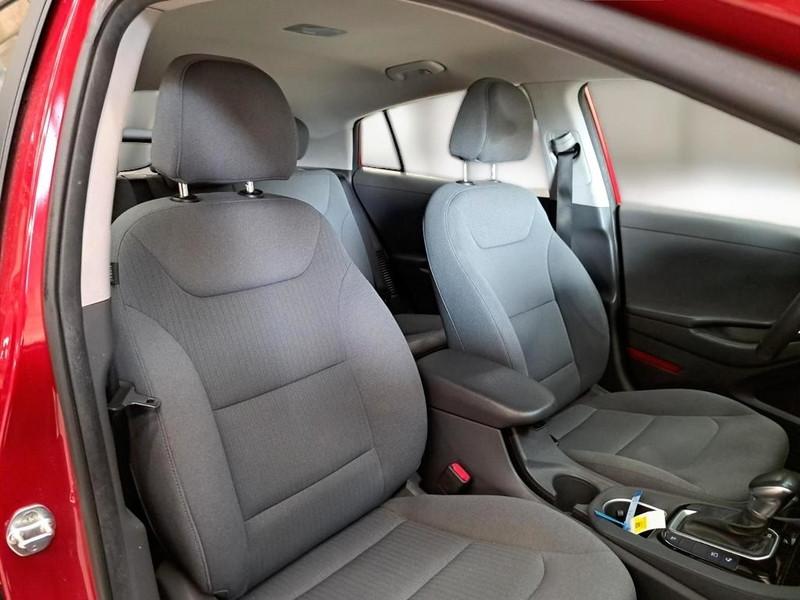 HYUNDAI IONIQ 1.6 PLUG-IN HYBRID 6DCT TECH 5 PORTE BERLINA