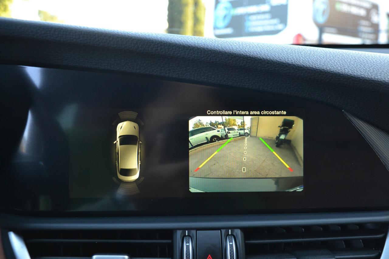 Alfa Romeo Giulia 2.2 180CV SUPER 6M **FULL OPTIONAL**PREZZO VERO**