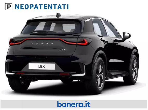 Lexus LBX 1.5 Hybrid Elegant 2WD