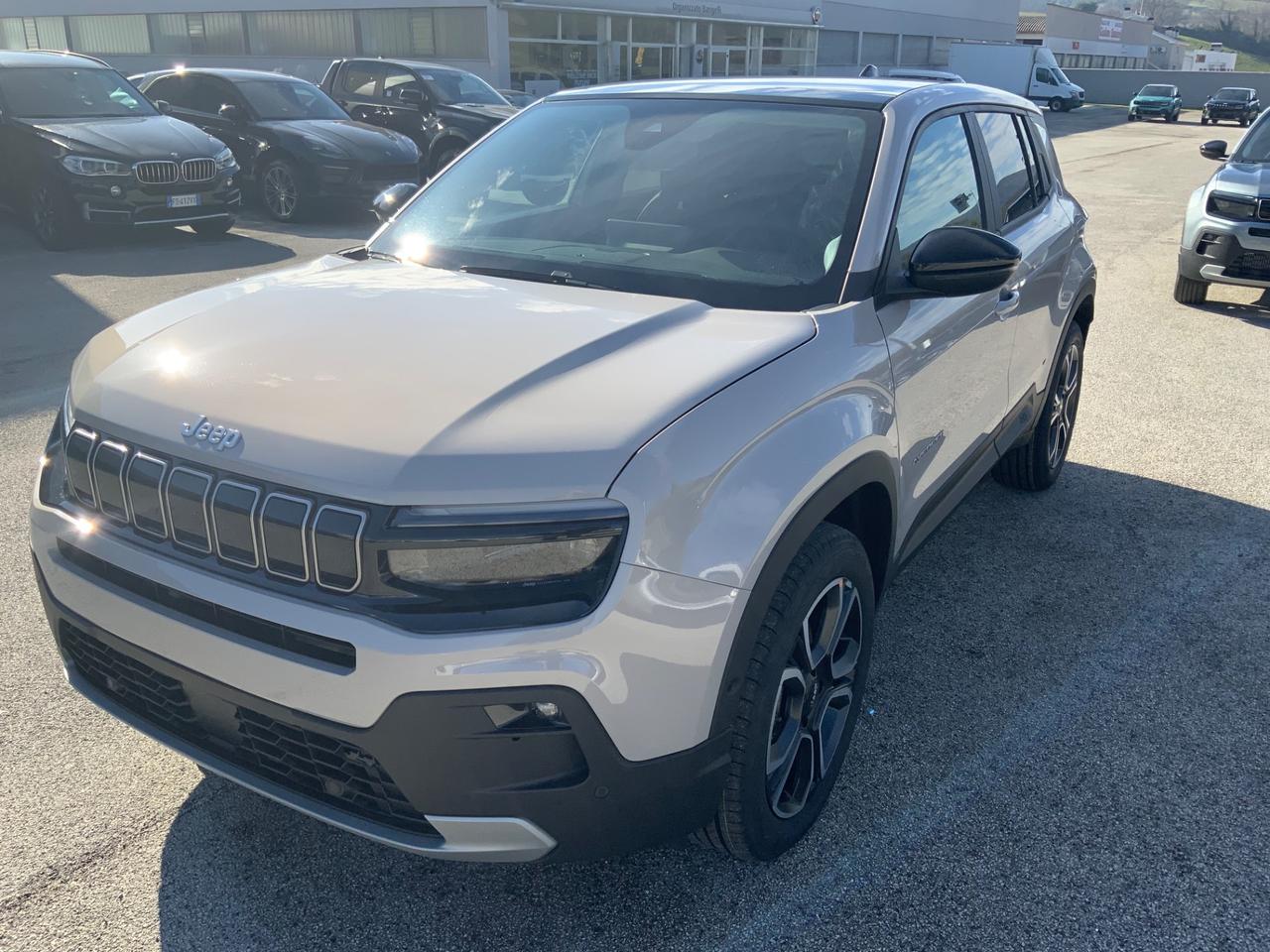 Jeep Avenger 1.2 Turbo 110 CV MHEV Summit