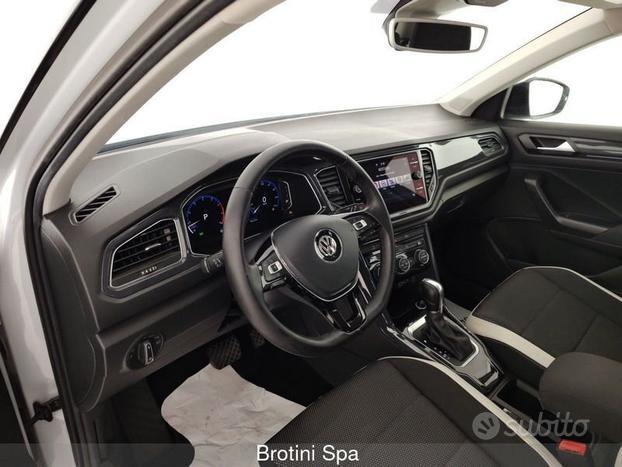 Volkswagen T-Roc 1.5 TSI ACT DSG Advanced Blu...
