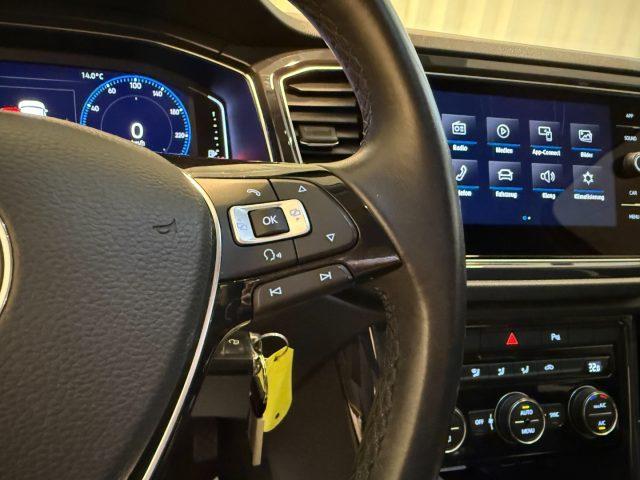 VOLKSWAGEN T-Roc 1.5 TSI Advanced Full LED 18" Camera AppConnect