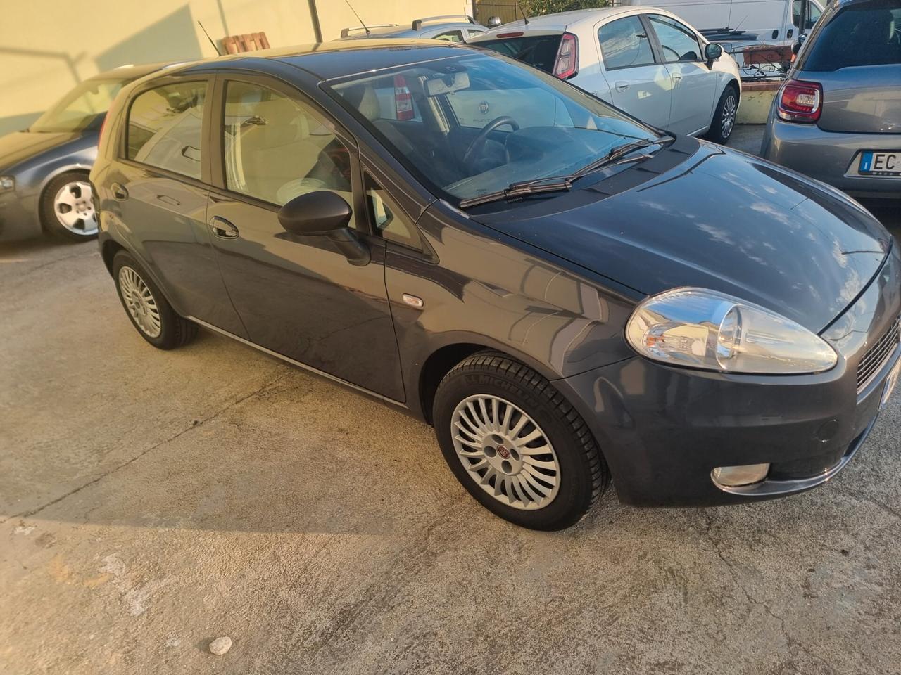 Fiat Grande Punto Grande Punto 1.3 MJT 75 CV 5 porte Active