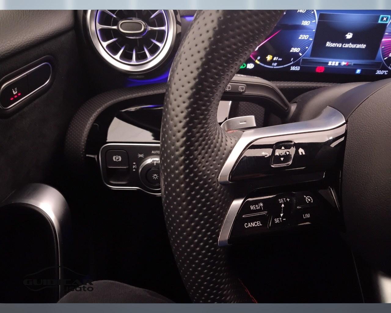 Mercedes-Benz Classe A - W177 2018 - A 180 d Premium auto