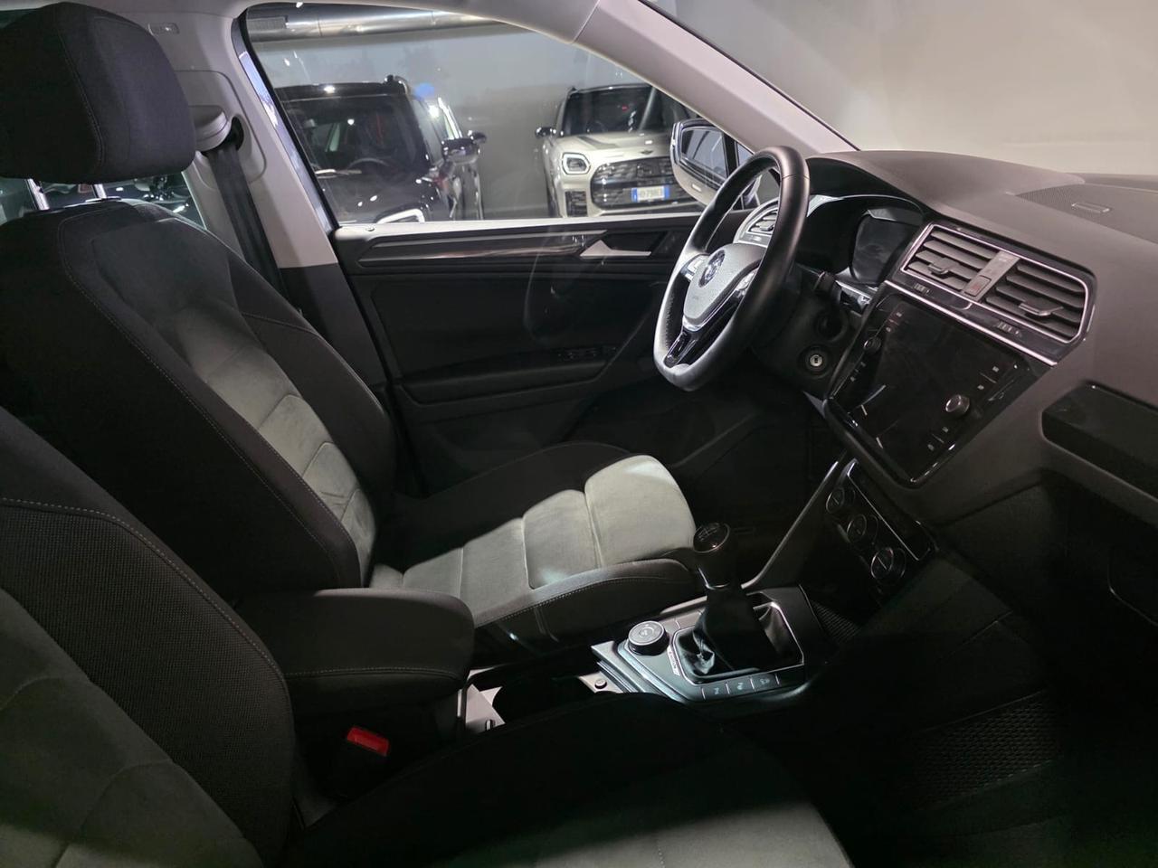 Volkswagen Tiguan 2.0 TDI SCR DSG 4MOTION Advanced BMT