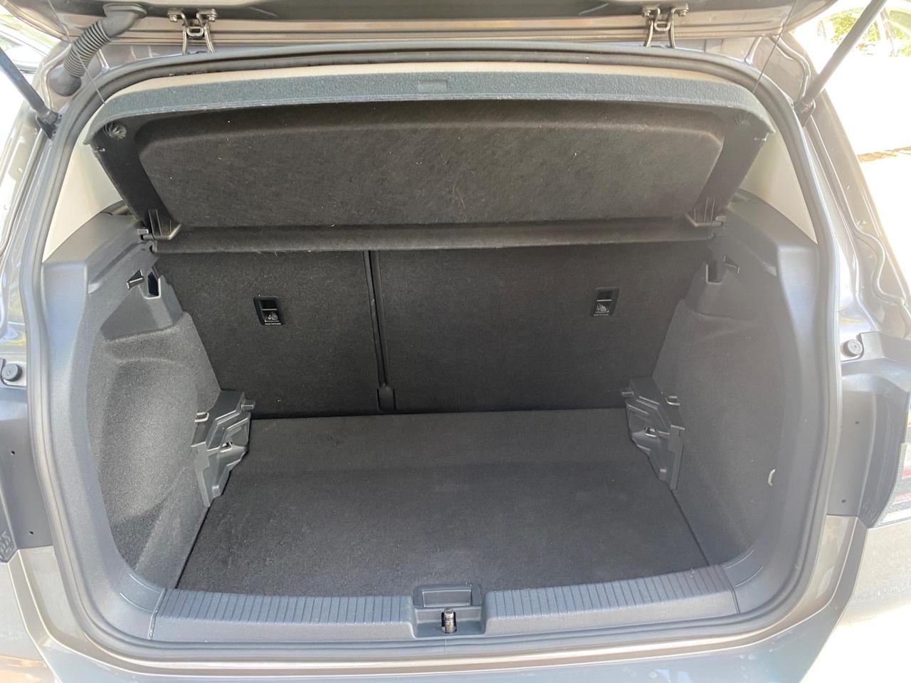 Volkswagen T-Cross 1.0 TSI 110 CV DSG Style NEOPATENTATI!!!