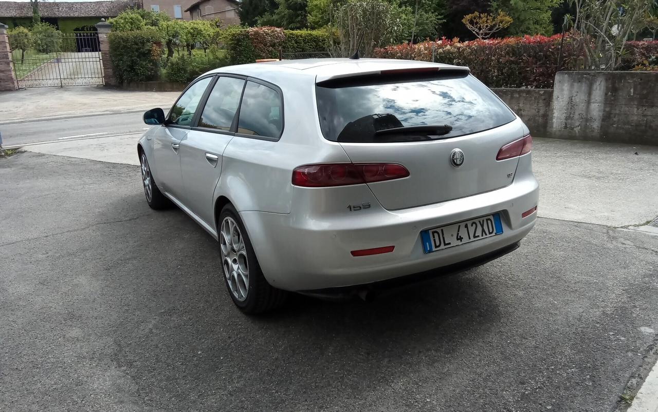 Alfa Romeo 159 1.9 JTDm 16V Sportwagon Exclusive Q-Tronic