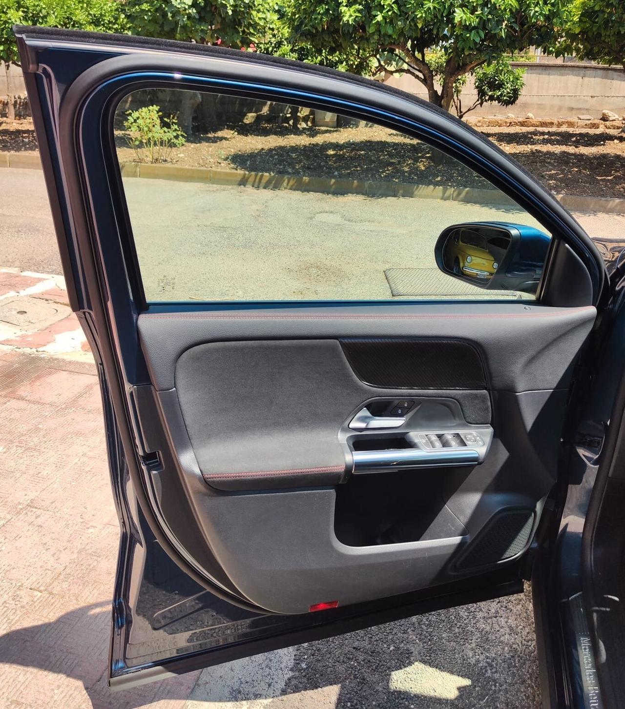 Mercedes-benz GLA 200 d Automatic 4Matic Premium 2022 IVA TETTO