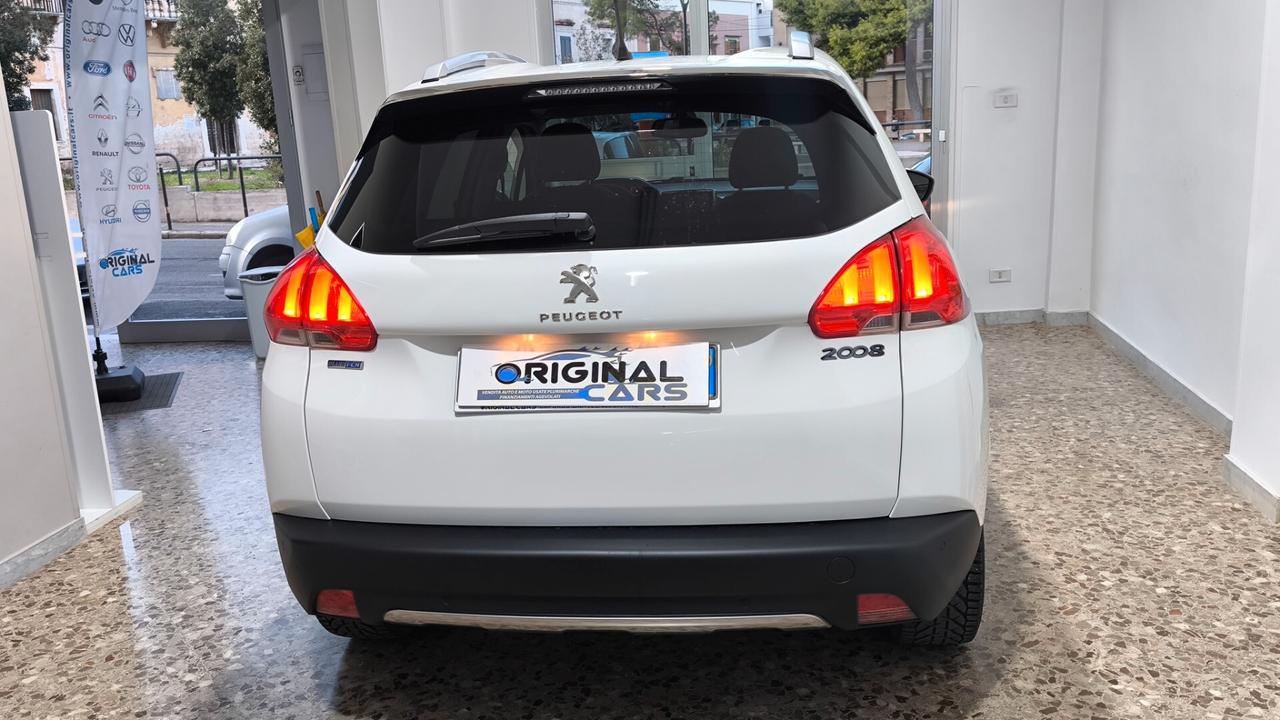 Peugeot 2008 BlueHDi 100 S&S Allure
