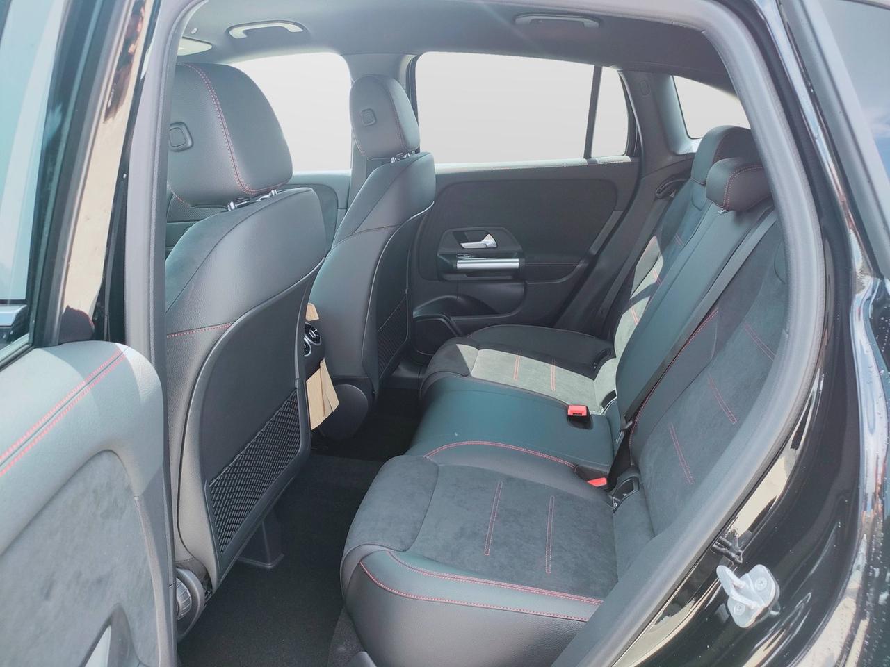 Mercedes-Benz GLA 200 d