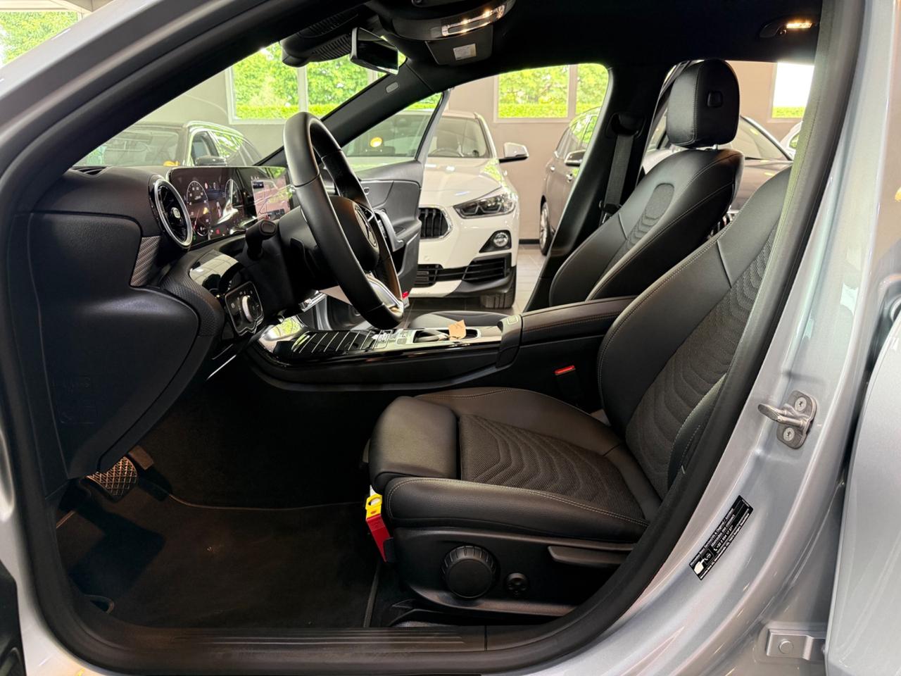Mercedes-benz A 180 Progressive Advanced auto 17.000 KM!!