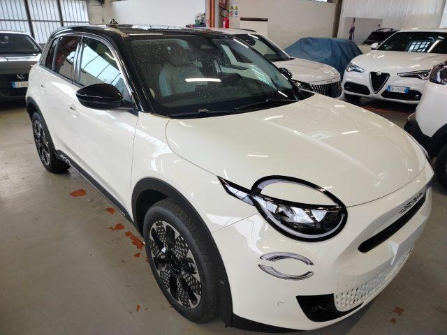 FIAT 600 Hybrid 110 CV DCT MHEV La Prima km0