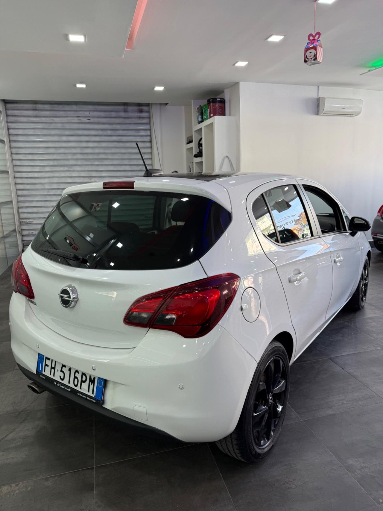 Opel Corsa 1.4 90CV GPL Tech 5 porte b-Color