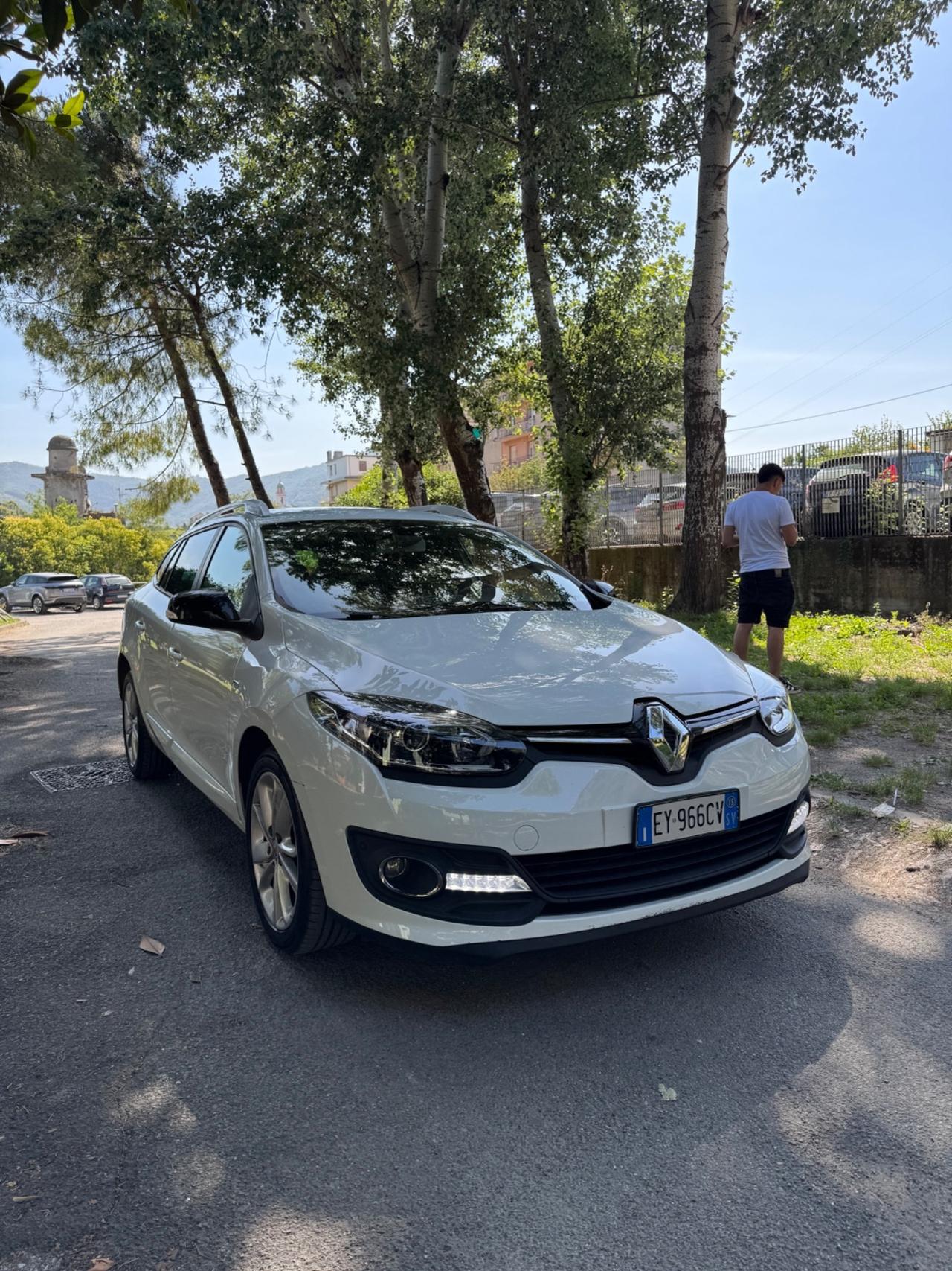 Renault Megane Mégane 1.5 dCi 110CV EDC SporTour Wave