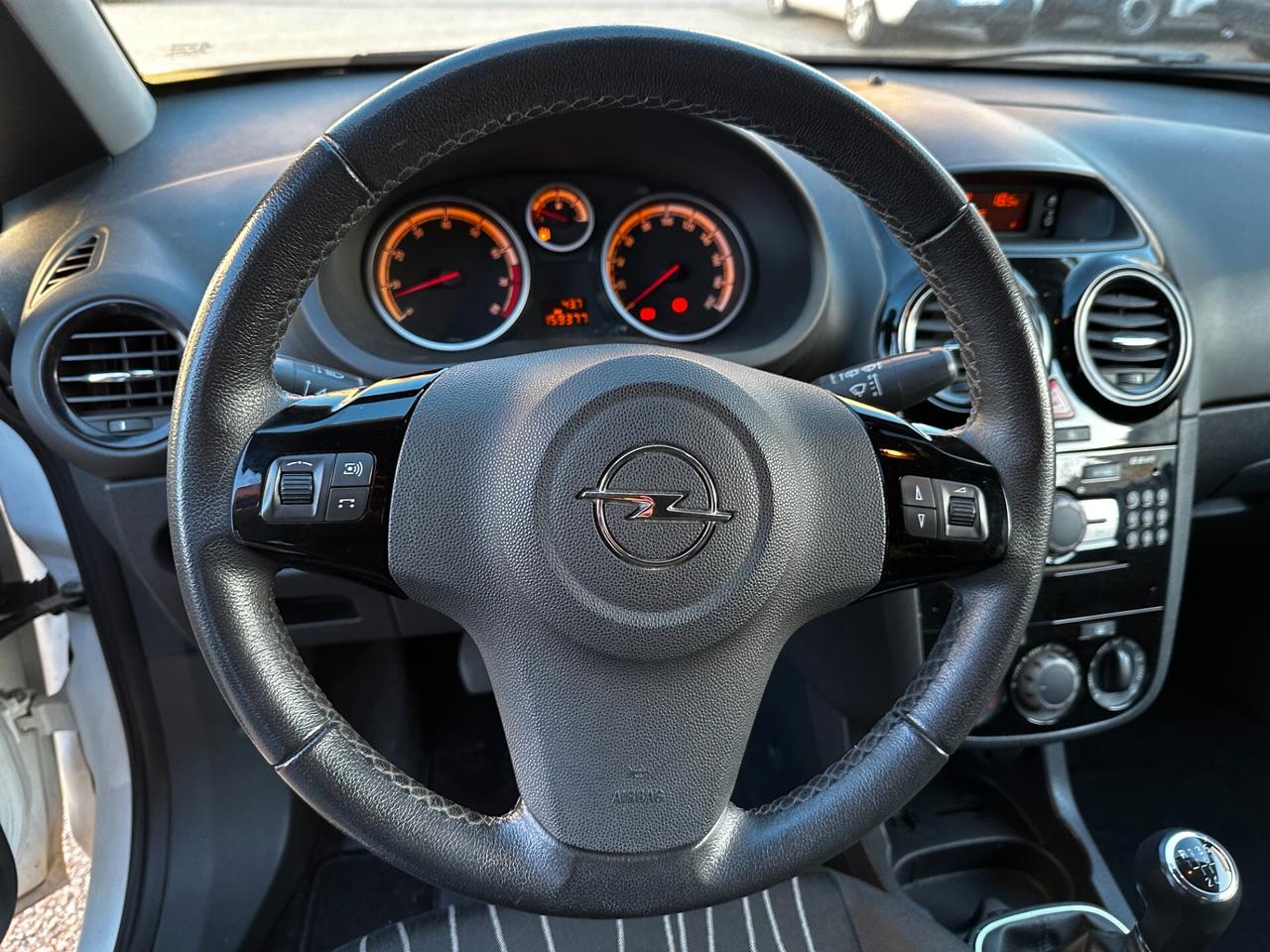 Opel Corsa 1.2 3 porte Club "NEOPATENTATI"