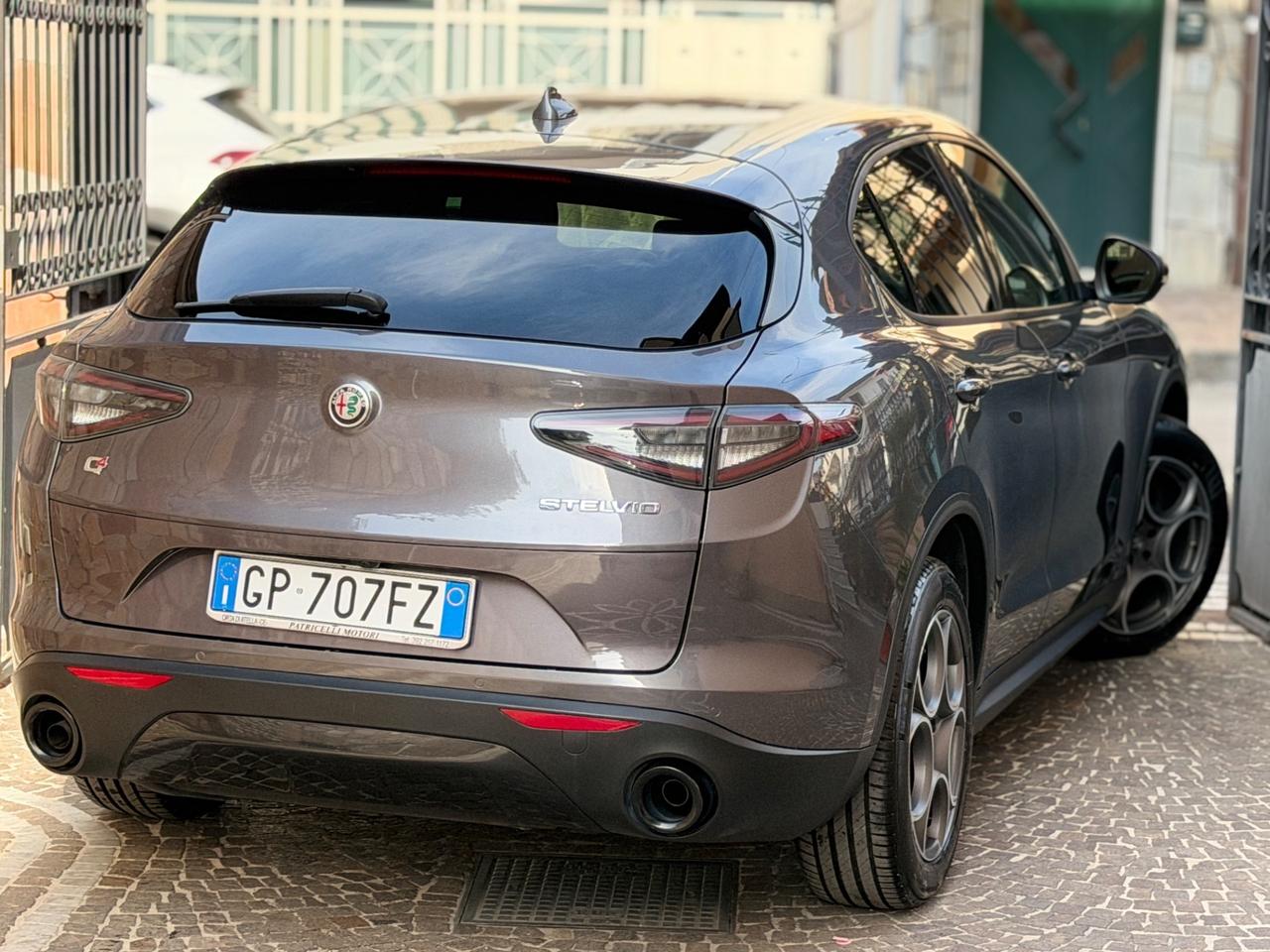 Alfa Romeo Stelvio 2.2 Turbodiesel 210 CV AT8 Q4 Sprint