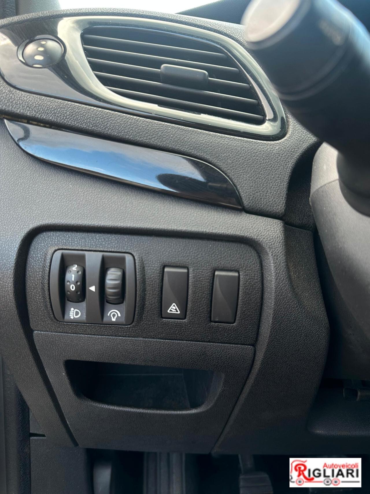 Renault Scénic 1.5 dCi 110CV Dynamique