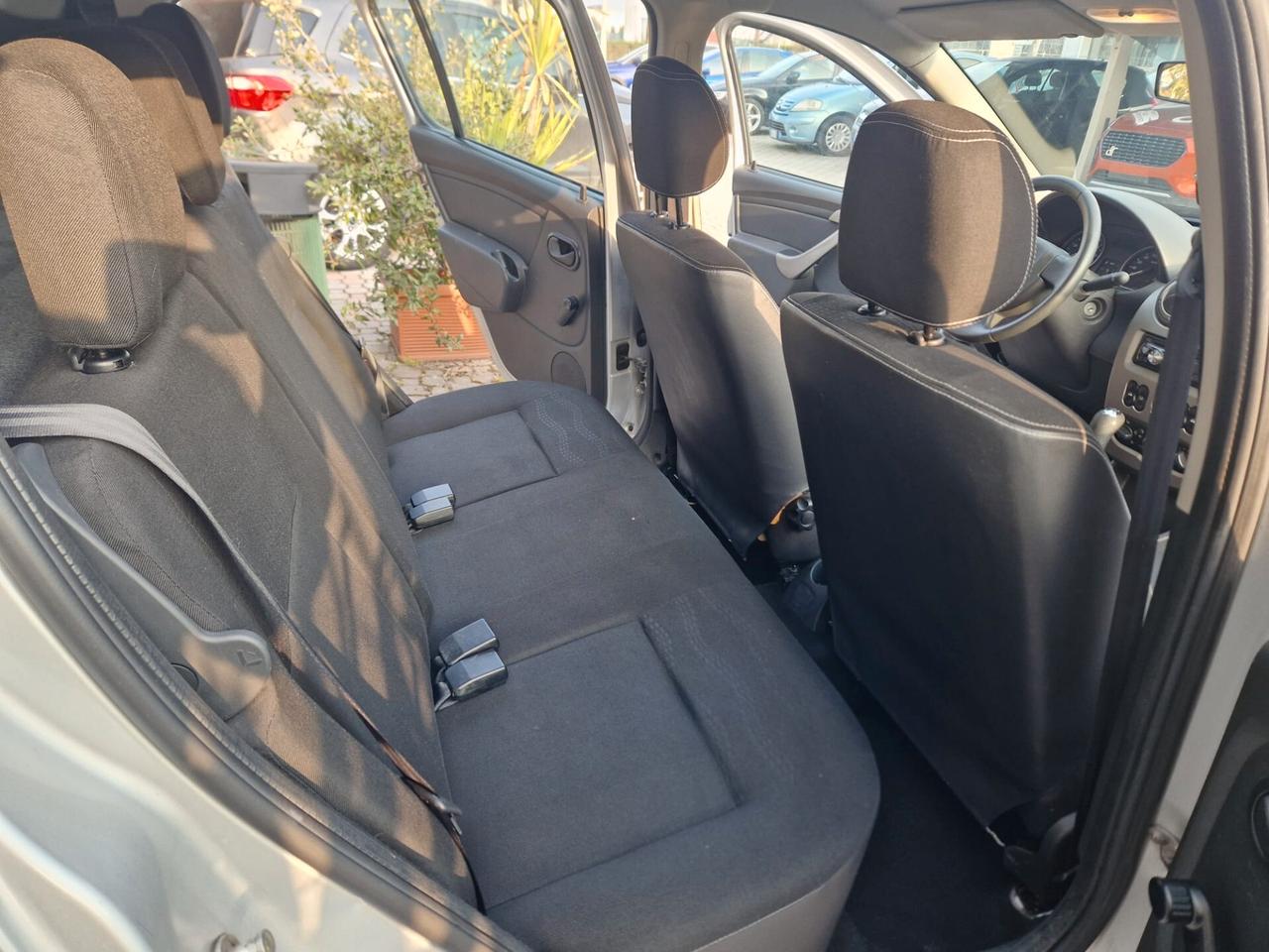 Dacia Sandero 1.2 16V Lauréate OK NEO PATENTATI