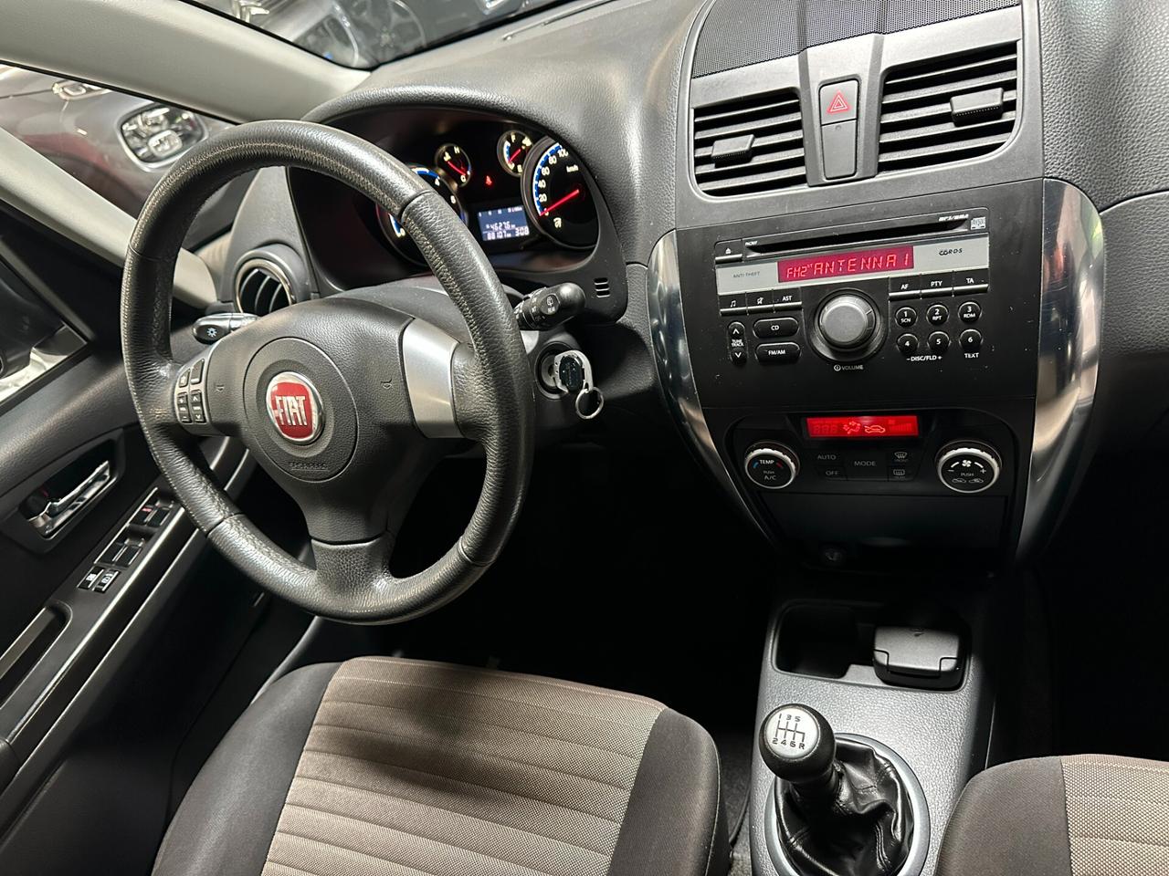 Fiat Sedici 2.0 MJT 16V DPF 4x4 Emotion