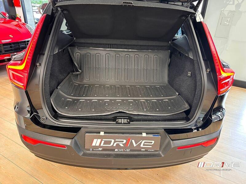 Volvo XC40 XC40 B4 AWD Geartronic R-design