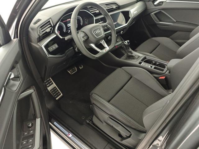 AUDI Q3 40 TDI quattro S tronic Identity Black - TETTO!