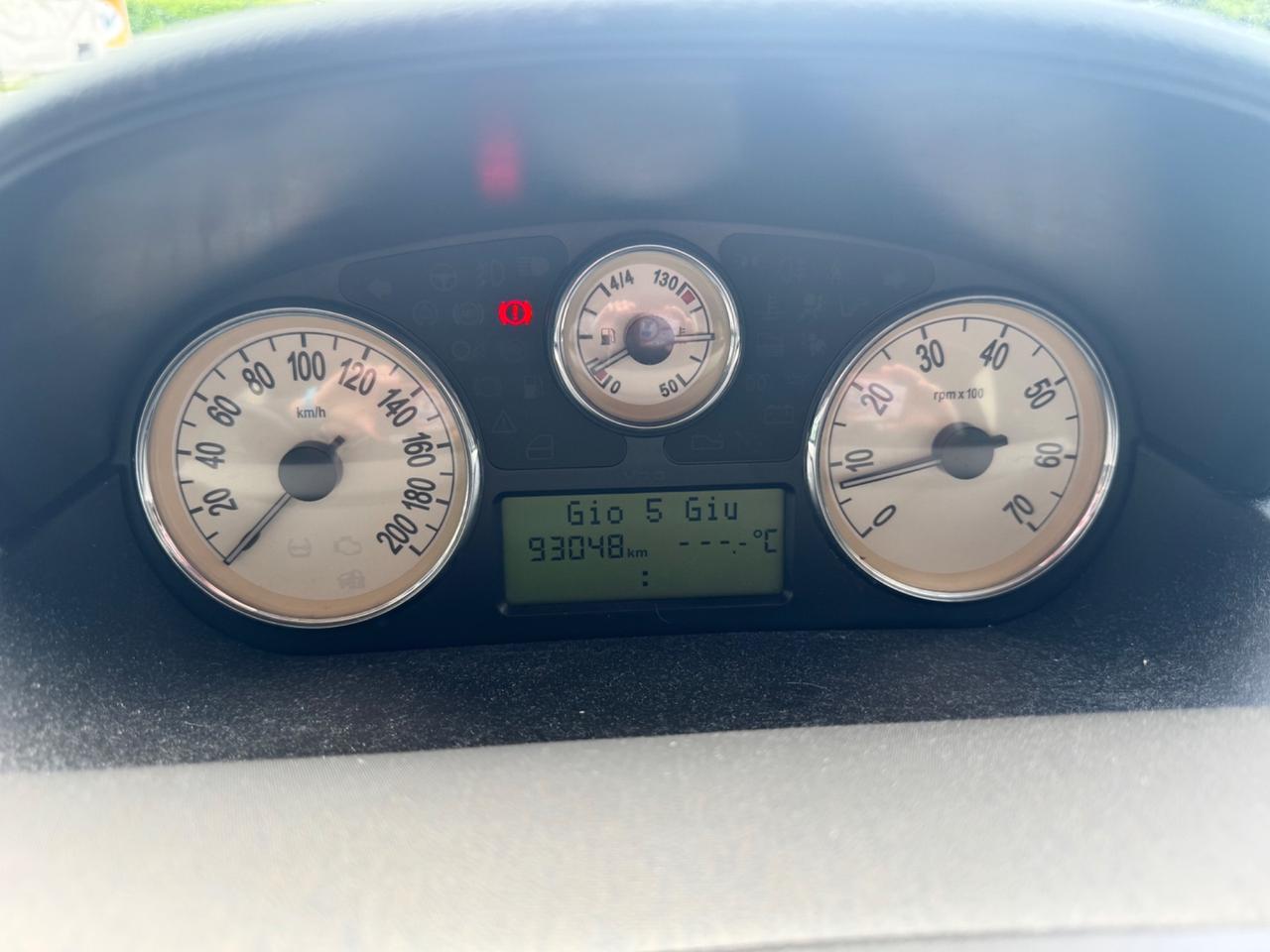 Lancia Ypsilon 1.2 Argento
