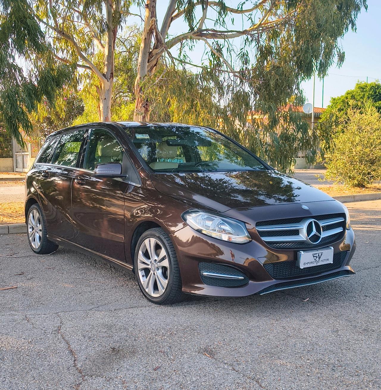 Mercedes Benz B 180 d 1.5 diesel 109cv Sport